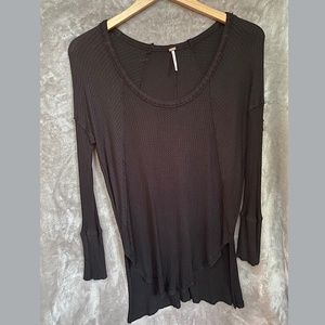 🎉FREE PEOPLE Ventura Waffle Knit Henley Tunic, Size M, Black